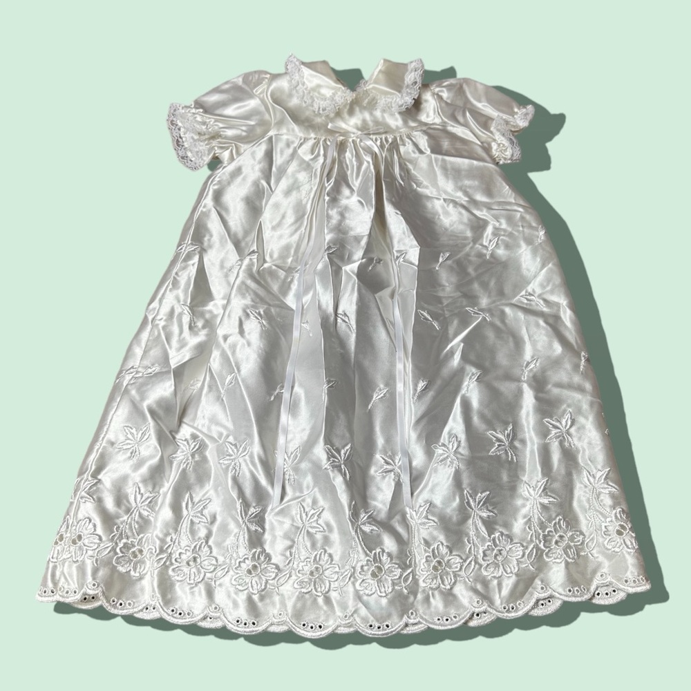 Vtg Baby Cream Satin Ruffle Detail Formal Baptism Christening Dress Sz 16.5-26lb